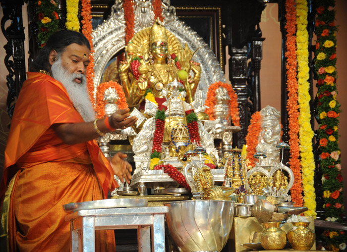 Navavarana Pooja being performed.jpg
