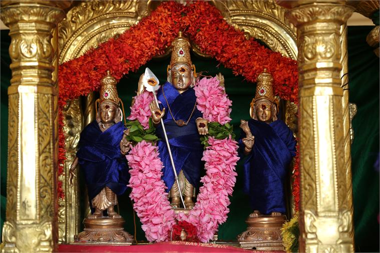 Where Sivas Bow Tip Fell Temple Predicts Events Sivanmalai Subrahmanya